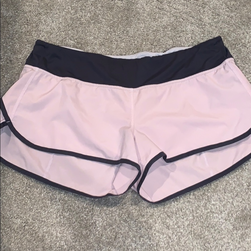 lulu lemon shorts 2.5 inseam